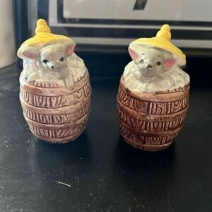 Vintage Salt and Pepper Shakers Sombrero Mouse in Beer Mug